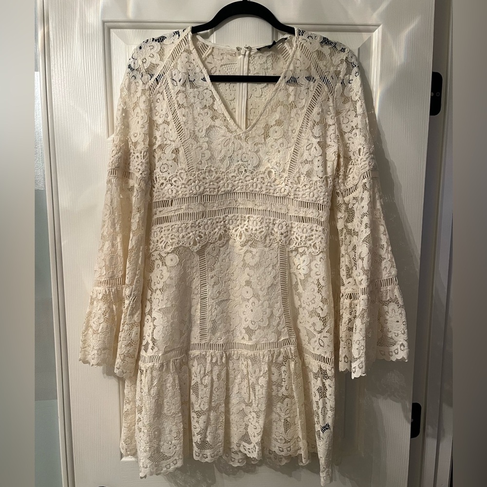Gorgeous Fit and Flare Lace Bell Sleeve Dress from Boston Proper size 4